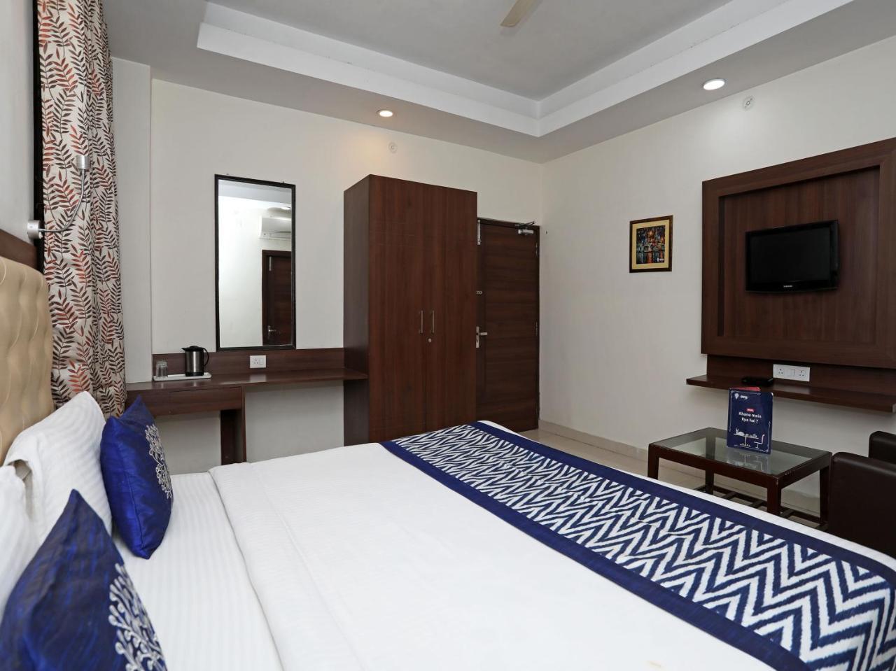 Oyo 680 Hotel Ranjana Heritage Lucknow Exterior photo